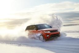 Land Rover Range Rover Sport Front Right Three Quarter